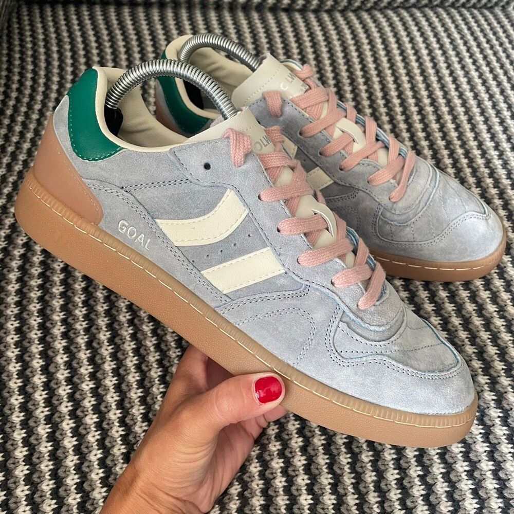 Coolway Goal sneaker blue women’s shoe size 8